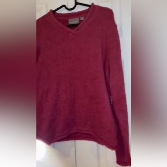 Croft & Barrow Barbie pink V popcorn pullover fuzzy sweater Sz M - Picture 3 of 7